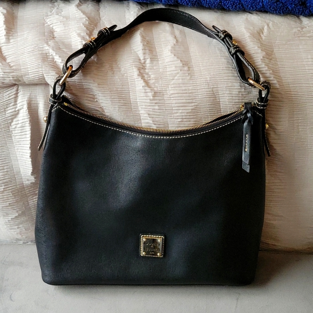Dooney an Bourke bag black